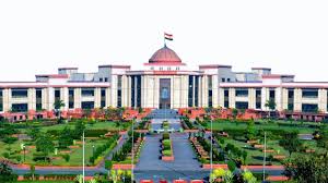 High-Profile Cases: छत्तीसगढ़ के 15 से अधिक नेताओं पर चल रहे हैं 20 से ज्यादा गंभीर मुकदमे, हाईकोर्ट की स्टेटस रिपोर्ट में बड़ा खुलासा