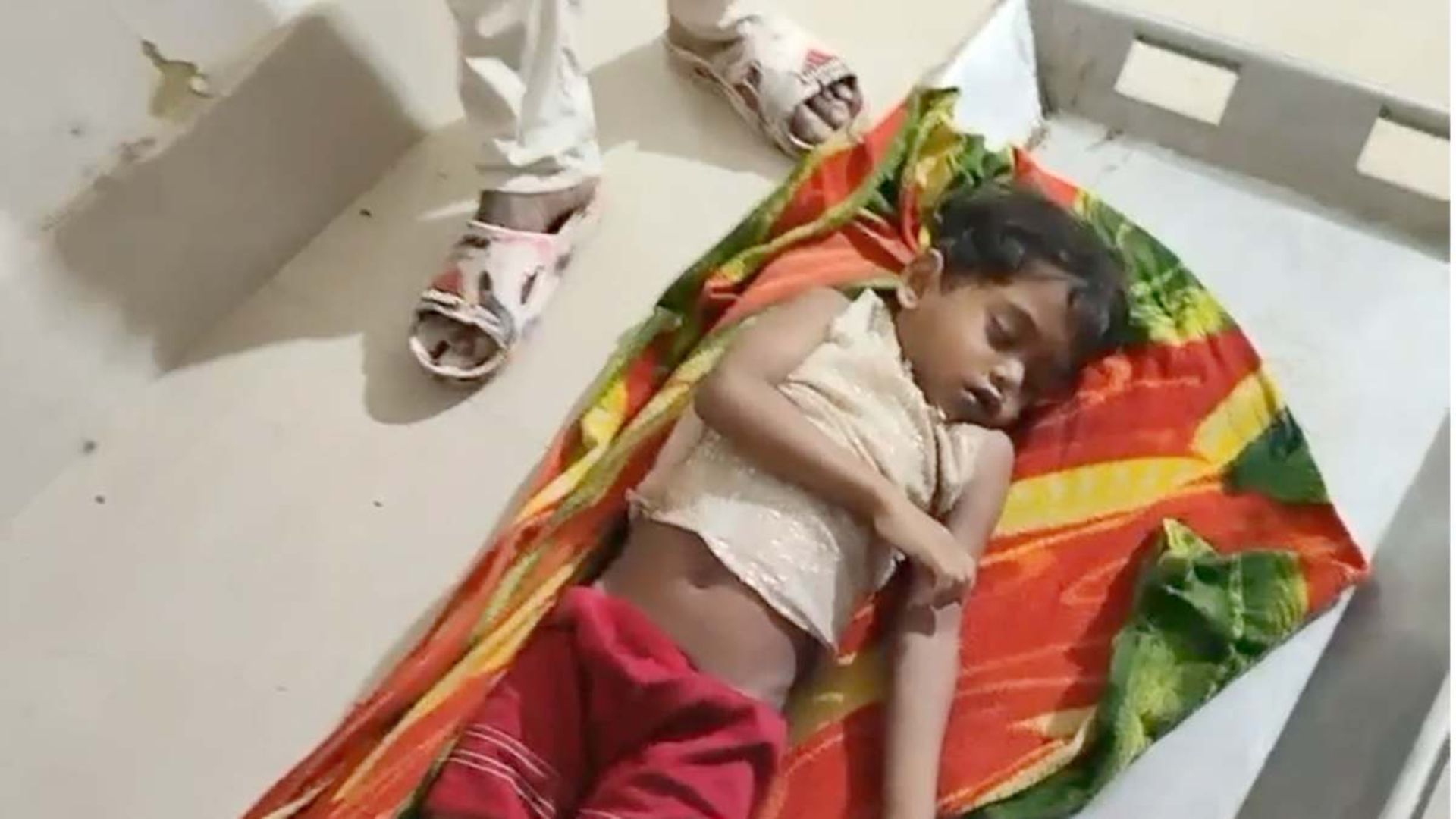 Kondagaon News : सिस्टम की अनदेखी या ठेकेदार की लापरवाही? निर्माणाधीन नाले में डूबकर 6 वर्षीय बच्ची की मौत