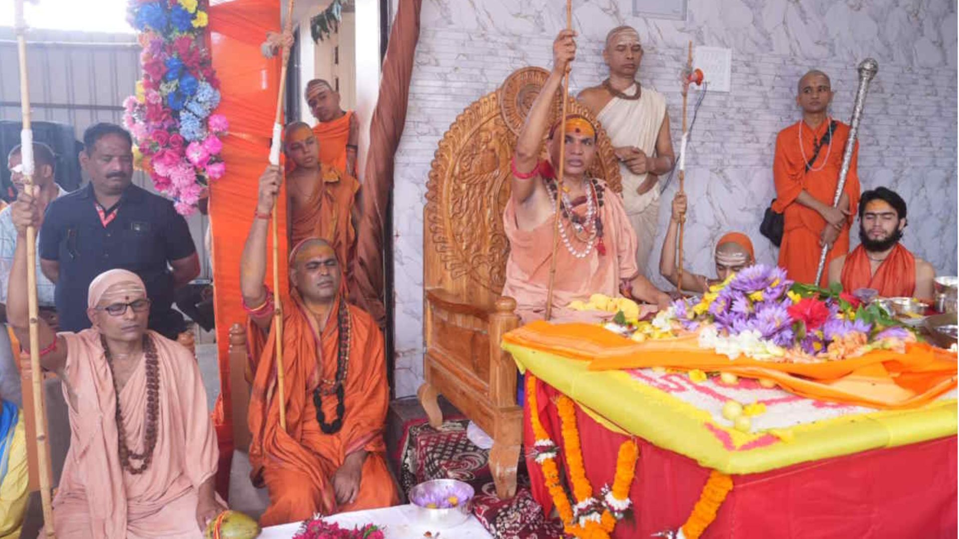 Bemetara News : देवशयनी से देवोत्थान तक जगत का भार संभालते हैं महादेव: शंकराचार्य का संदेश