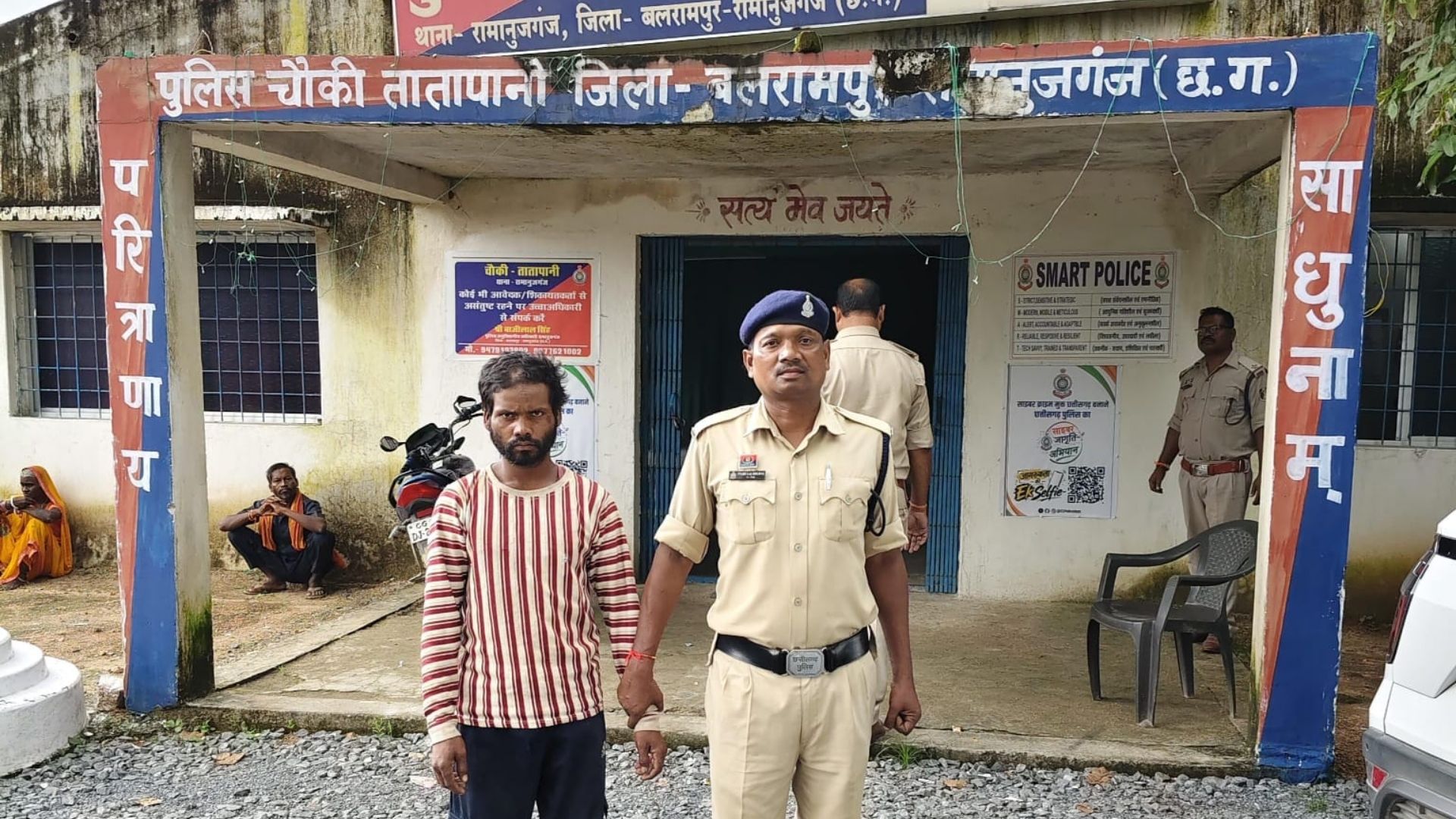 Balrampur News: बाजार गया परिवार, पीछे से घर में घुसा चोर! मोबाइल-चार्जर लेकर फरार, पुलिस ने दबोचा