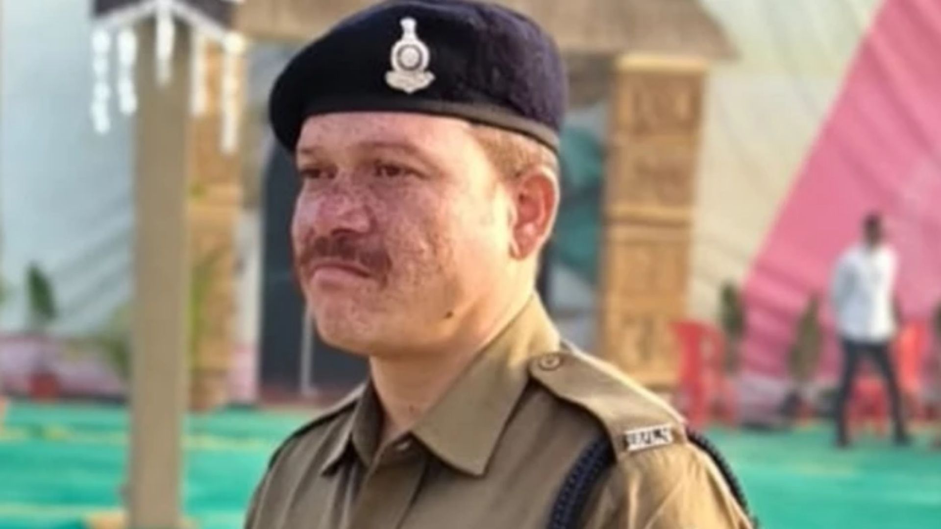 Ambikapur News: अंबिकापुर-बनारस रोड पर दर्दनाक हादसा, तेज रफ्तार ट्रक की टक्कर से पुलिस आरक्षक रामगोपाल की मौत